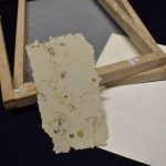 Mitmachaktion: Papierschöpfen