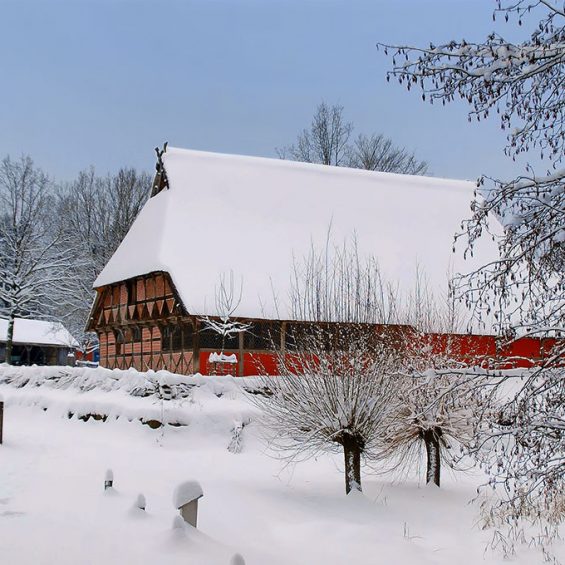 Die Saison 2025 endet am 09.11. mit dem Kunsthandwerkermarkt. Das Museumsteam dankt herzlich für Ihren Besuch. Die neue Saison startet schon am 15. März 2026.